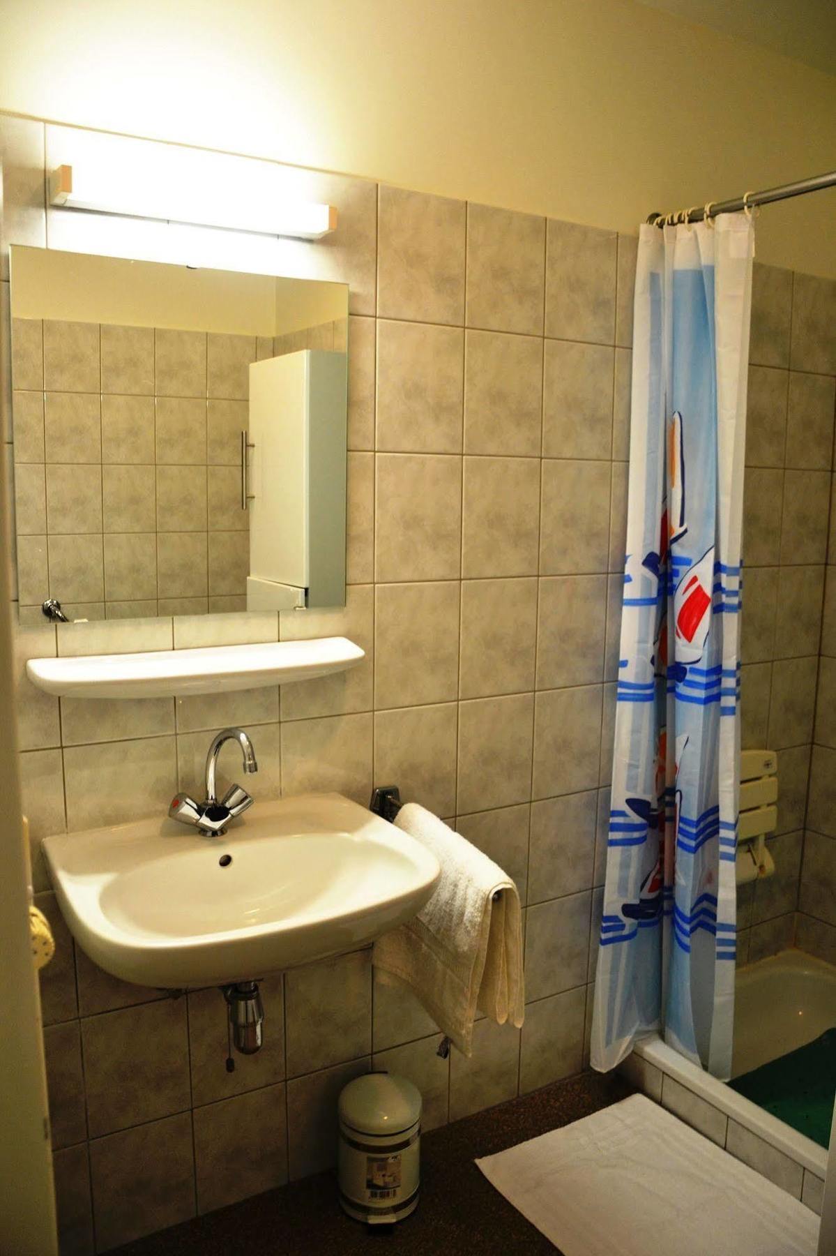 Lindehof Serviced Flats Zoersel Экстерьер фото