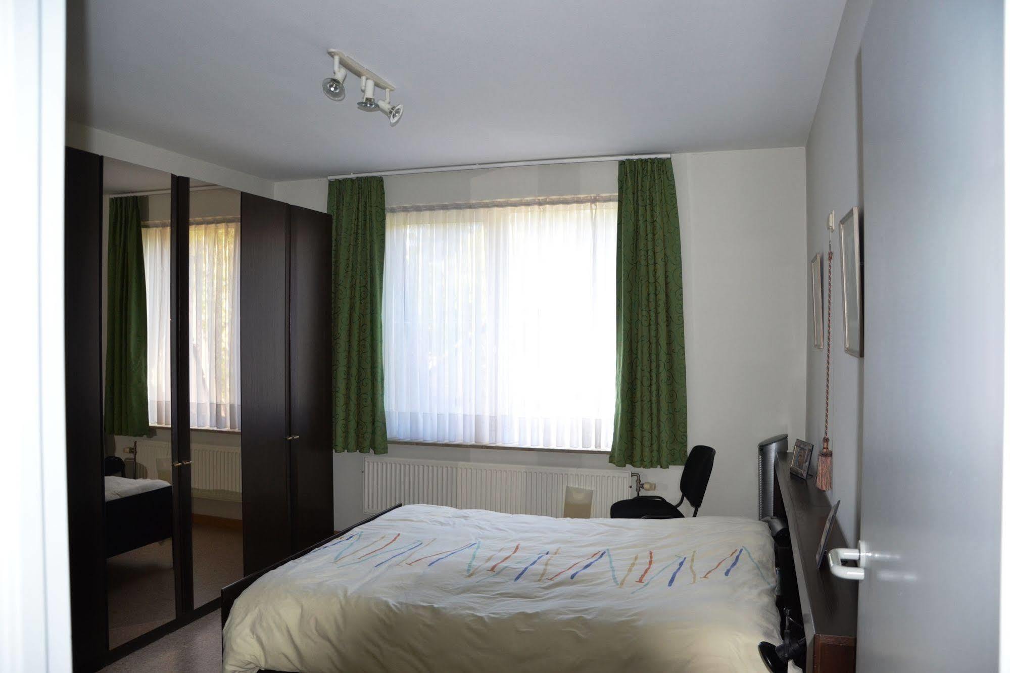 Lindehof Serviced Flats Zoersel Экстерьер фото